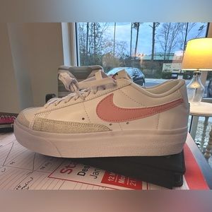 Nike Air Force 1 NWT